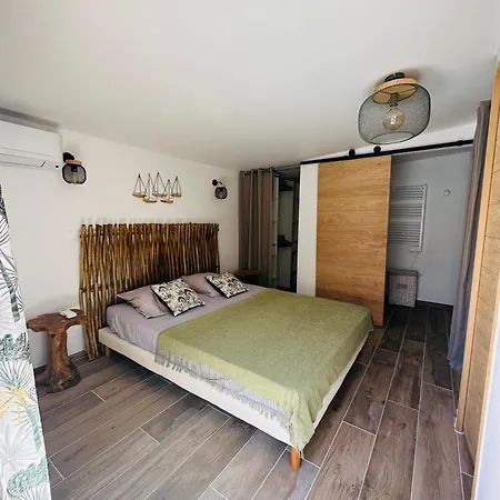 Belle Avec Piscine A * 博尼法乔