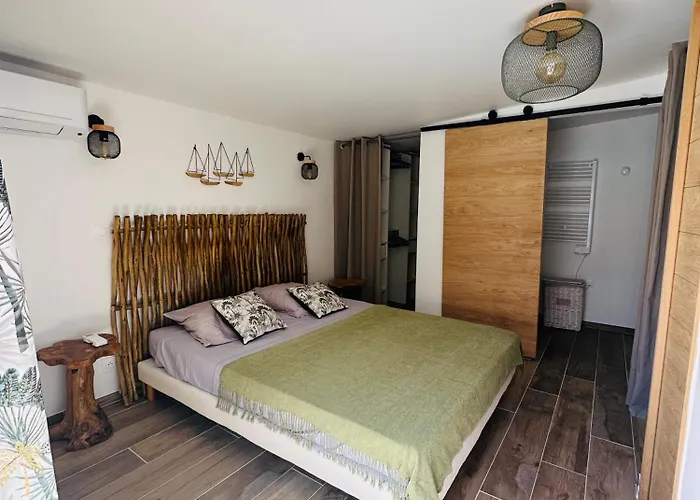 Belle Avec Piscine A * 博尼法乔