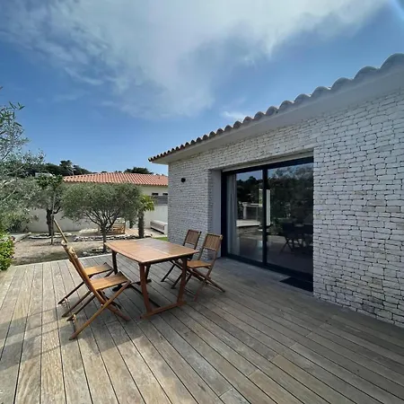 Belle Avec Piscine à Villa Bonifacio (Corsica)