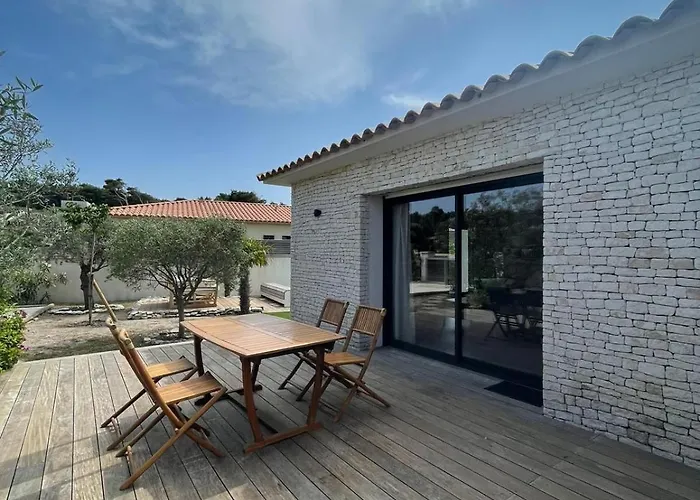 Belle Avec Piscine à Villa Bonifacio (Corsica)